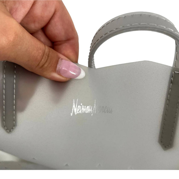 Eddie Borgo Neiman Marcus Gray Perforated Jelly Tote Bag EUC - Picture 10 of 11